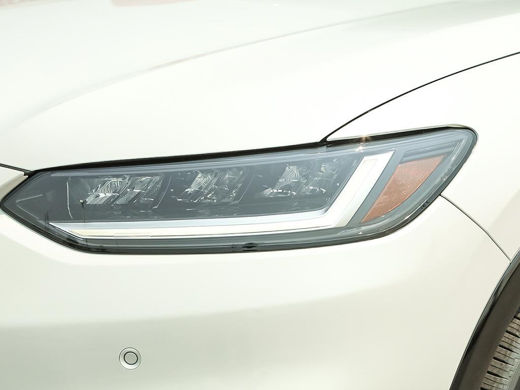 Phares à DEL avant du HR-V EX-L AWD 2026.