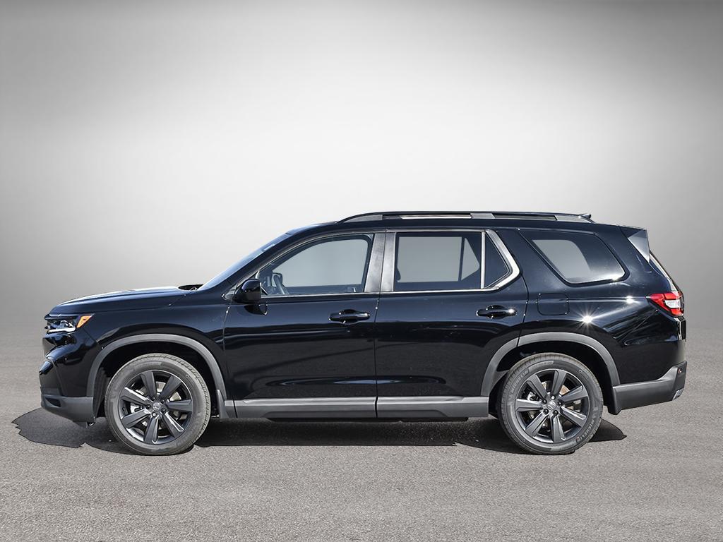 Honda Pilot Sport AWD 2025 noir, profil côté conducteur, lignes de carrosserie